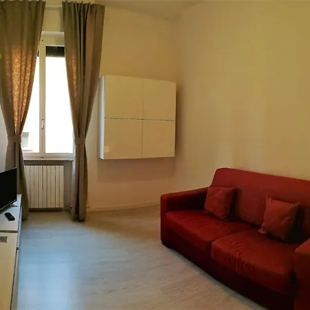 Fuori Portico Passarotti *